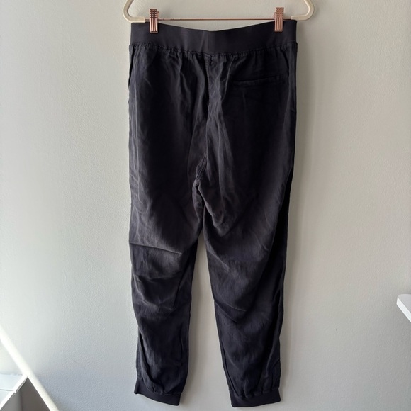 Faherty Arlie jogger NWT Linen Blend Sz L Washed Black - Picture 5 of 8